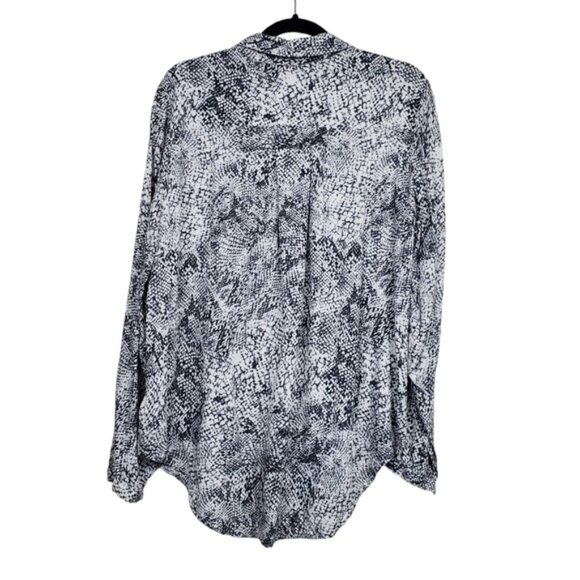 Anthropologie Womens Cloth & Stone Grey Animal Print Button Front Shirt Size XL - Picture 4 of 5